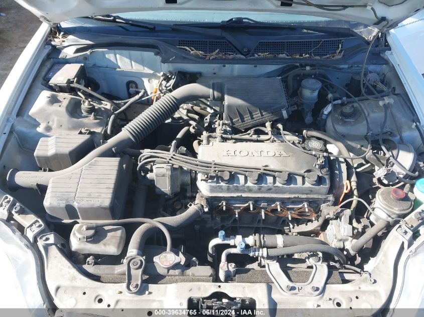 1999 Honda Civic Lx VIN: 2HGEJ6674XH560735 Lot: 39634765