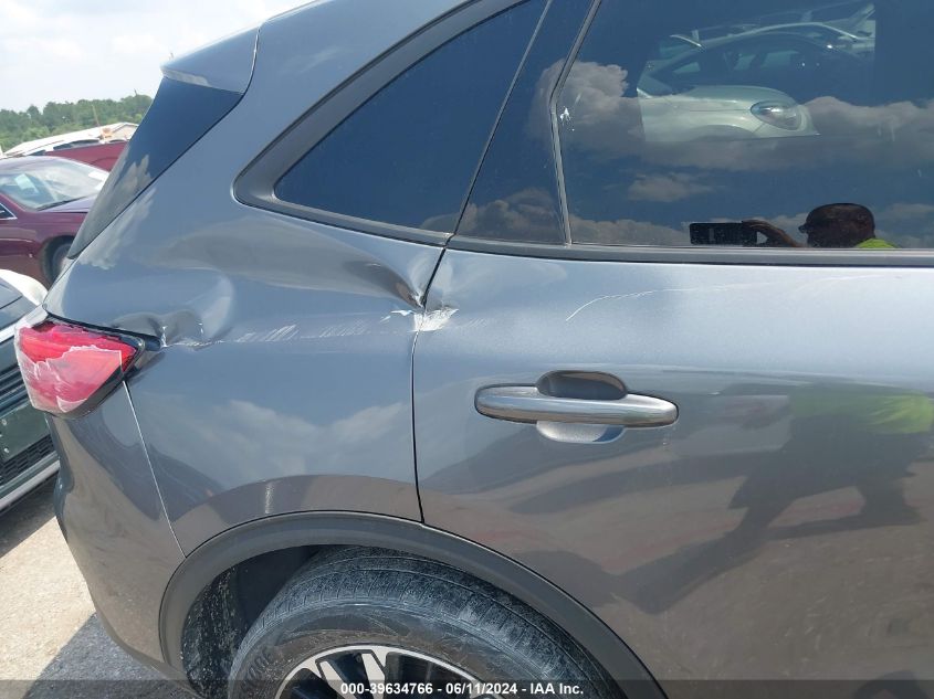 2022 Ford Escape Se VIN: 1FMCU0G64NUB45713 Lot: 39634766