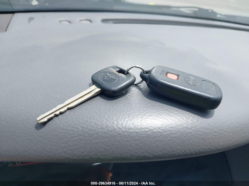 2003 Toyota Camry Le VIN: 4T1BE32K73U220934 Lot: 39634916