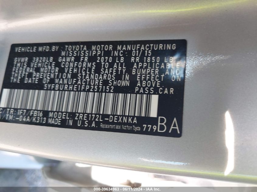 2015 Toyota Corolla Le VIN: 5YFBURHE1FP257152 Lot: 39634963