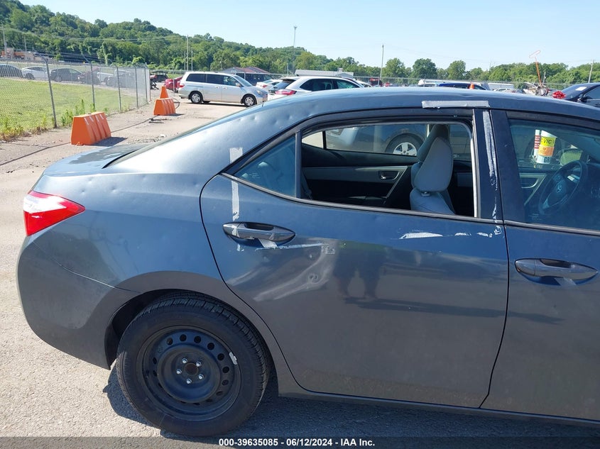 2015 Toyota Corolla Le VIN: 5YFBURHE3FP288760 Lot: 39635085