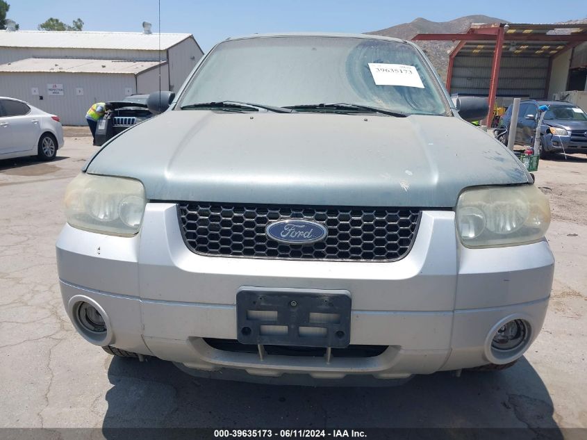 2005 Ford Escape Hybrid VIN: 1FMCU95H05KD16798 Lot: 39635173