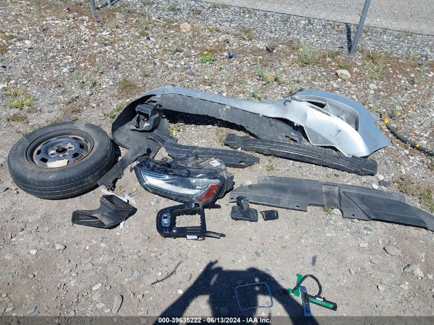 2013 Audi A4 2.0T Premium VIN: WAUFFAFL1DN010963 Lot: 39635222