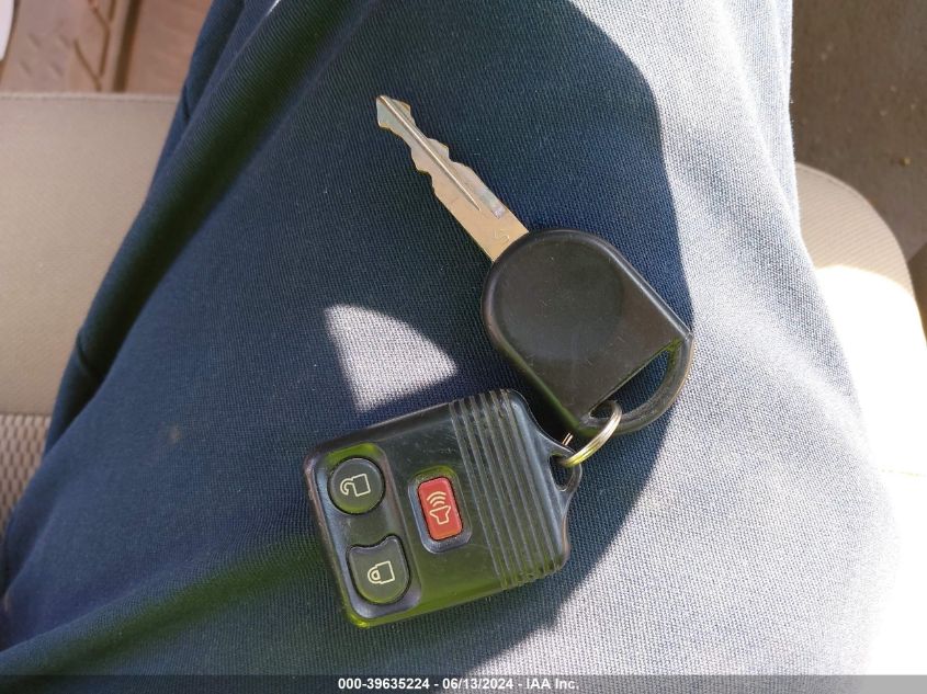 2006 Ford F-150 Lariat/Xl/Xlt VIN: 1FTPX12V76NB42236 Lot: 39635224