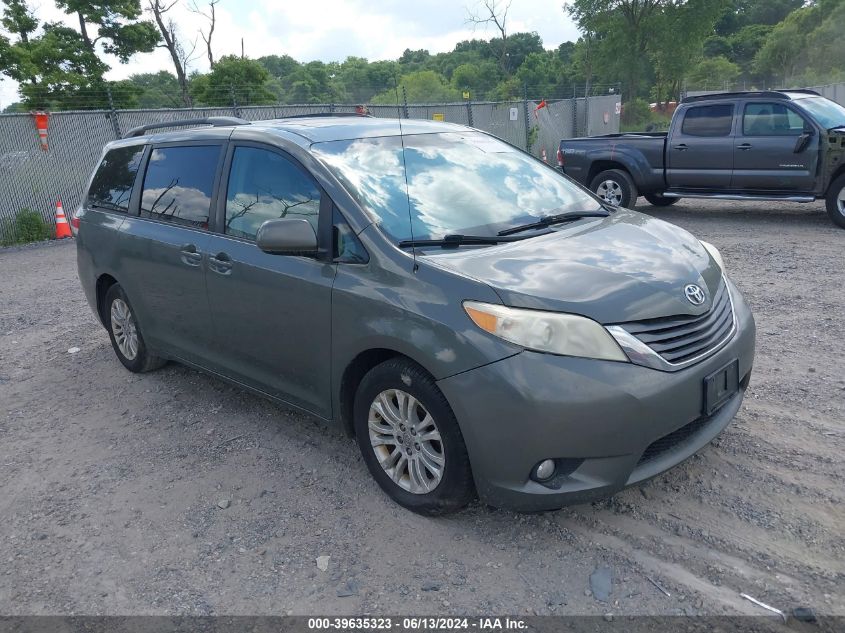 2011 Toyota Sienna Xle V6 VIN: 5TDYK3DC2BS137492 Lot: 39635323