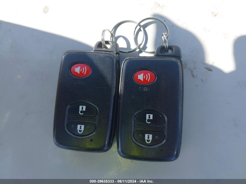 2011 Toyota Rav4 Limited V6 VIN: JTMYK4DV3BD004940 Lot: 39635333