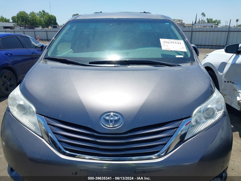 2017 Toyota Sienna Le 8 Passenger VIN: 5TDKZ3DC5HS876463 Lot: 39635341