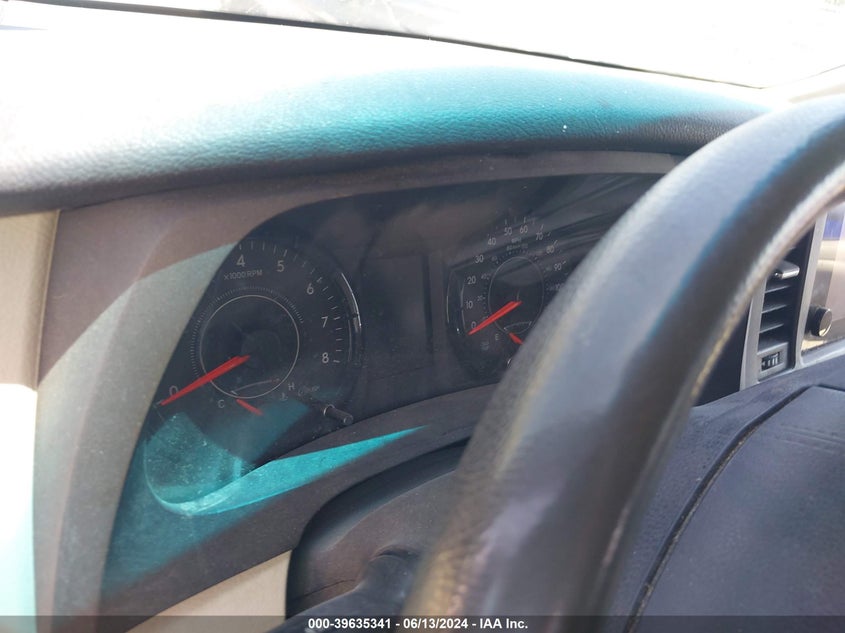 2017 Toyota Sienna Le 8 Passenger VIN: 5TDKZ3DC5HS876463 Lot: 39635341