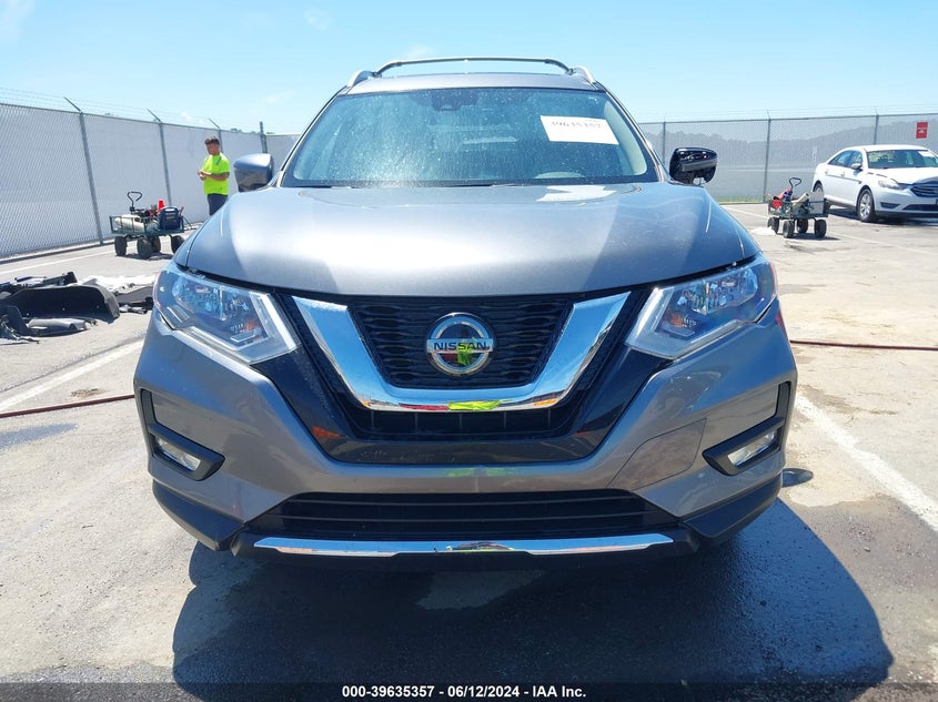 2020 NISSAN ROGUE SV FWD - JN8AT2MT9LW011676