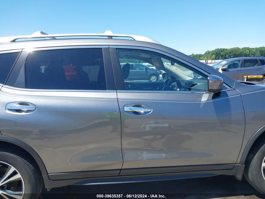 2020 NISSAN ROGUE SV FWD - JN8AT2MT9LW011676