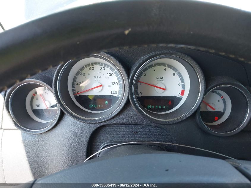 2008 Dodge Charger Sxt VIN: 2B3KA33G68H309495 Lot: 39635419