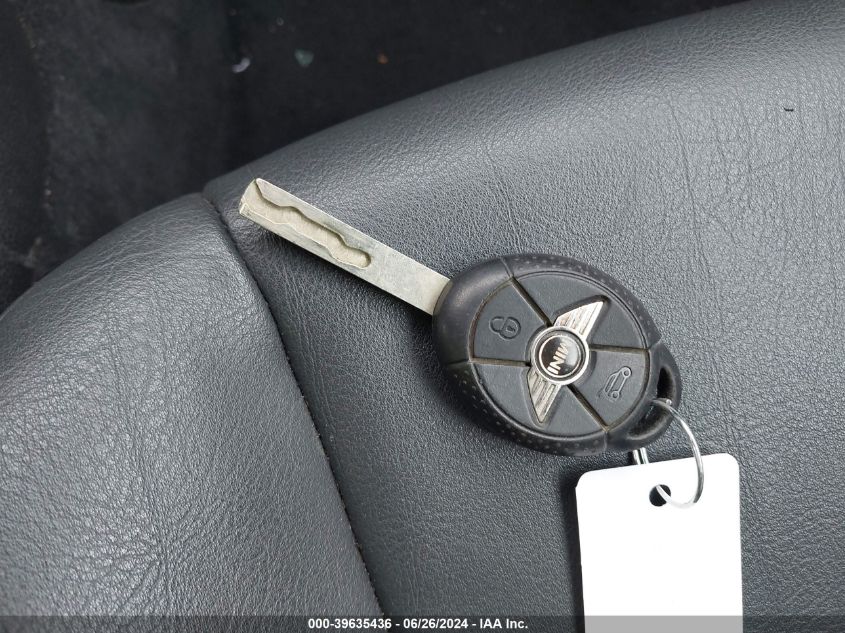 2006 Mini Cooper VIN: WMWRC33566TJ78247 Lot: 39635436