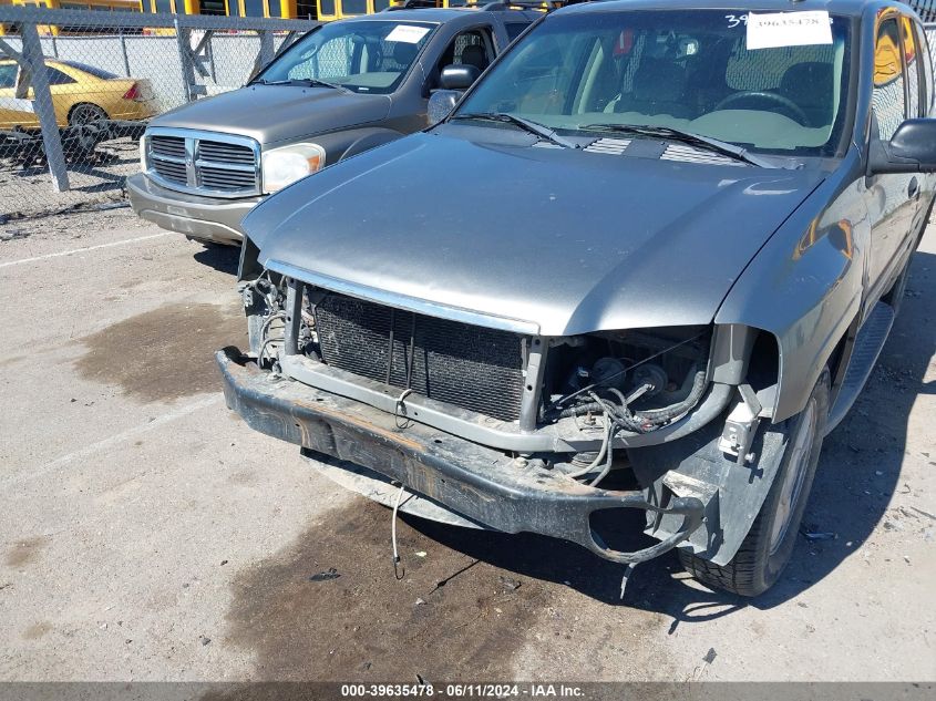 2005 GMC Envoy Sle VIN: 1GKDS13S852258846 Lot: 39635478