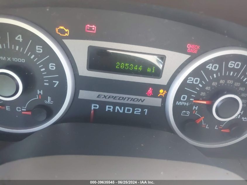 2006 Ford Expedition Eddie Bauer/King Ranch VIN: 1FMPU17576LA93743 Lot: 39635545