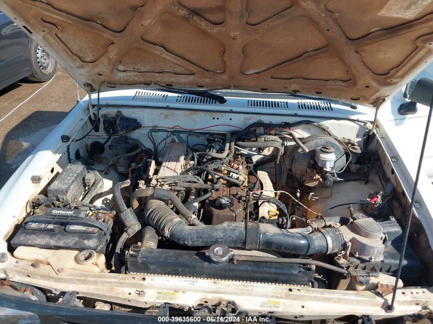 1994 Toyota Pickup 1/2 Ton Short Whlbase Stb VIN: 4TARN81A4RZ309523 Lot: 39635600