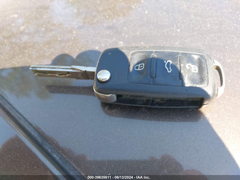 2011 Volkswagen Jetta 2.5L Se VIN: 3VWDX7AJ6BM350422 Lot: 39635611