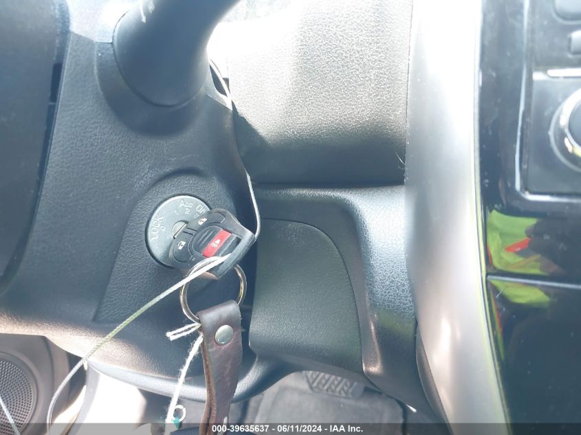 2017 Nissan Versa Note Sr VIN: 3N1CE2CP0HL357747 Lot: 39635637