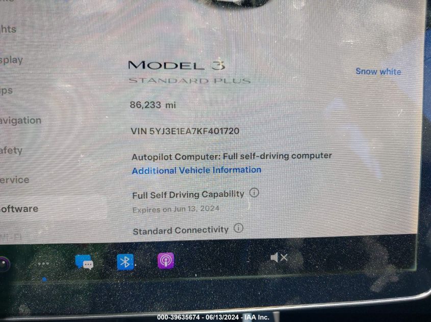 2019 Tesla Model 3 Long Range/Mid Range/Standard Range/Standard Range Plus VIN: 5YJ3E1EA7KF401720 Lot: 39635674