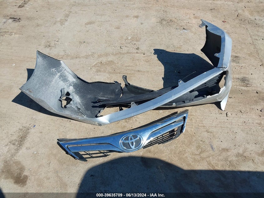 2013 Toyota Camry Le VIN: 4T1BF1FK2DU255362 Lot: 39635709