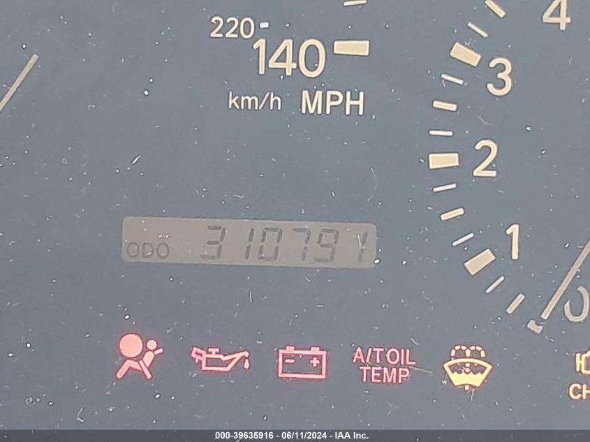 2001 Lexus Rx 300 VIN: JTJHF10U110186513 Lot: 39635916