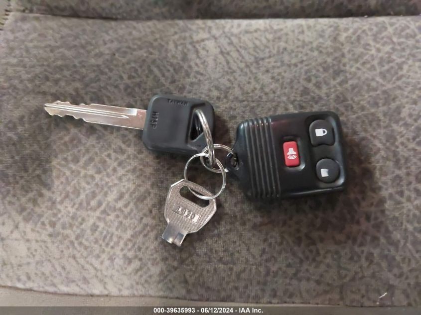 2004 Ford E-250 Recreational VIN: 1FDNE24L64HA21588 Lot: 39635993