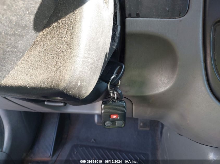 2002 Ford Escape Xlt VIN: 1FMCU03172KA95066 Lot: 39636019