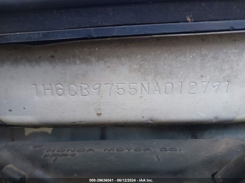 1992 Honda Accord Lx VIN: 1HGCB9755NA012791 Lot: 39636041