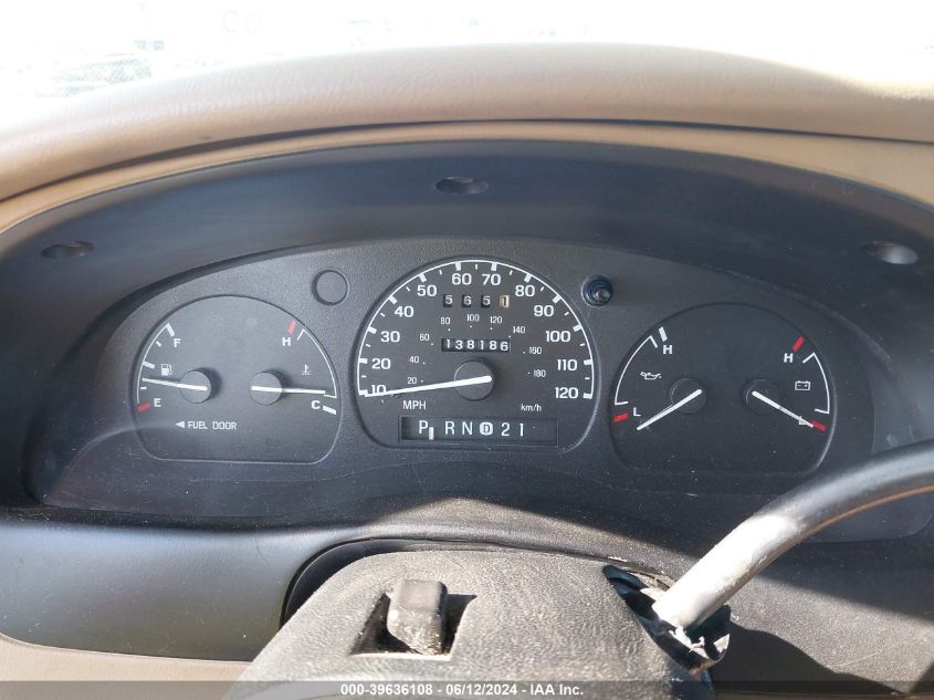 2000 Ford Ranger Xl/Xlt VIN: 1FTYR14V4YTB42821 Lot: 39636108