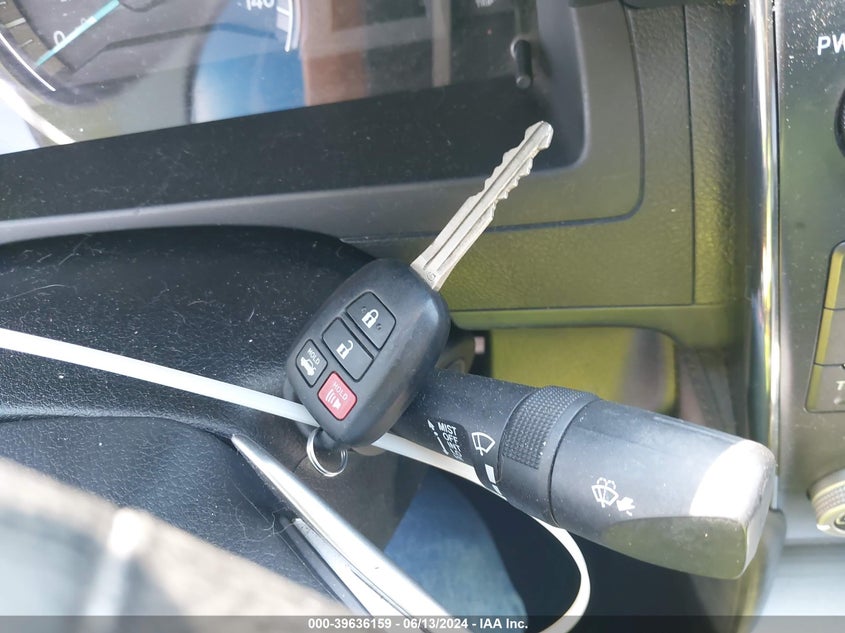 2012 Toyota Camry Se VIN: 2HGFG12638H518433 Lot: 39636159