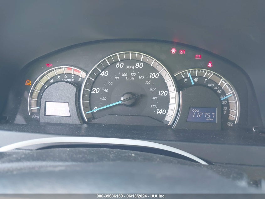 2012 Toyota Camry Se VIN: 2HGFG12638H518433 Lot: 39636159