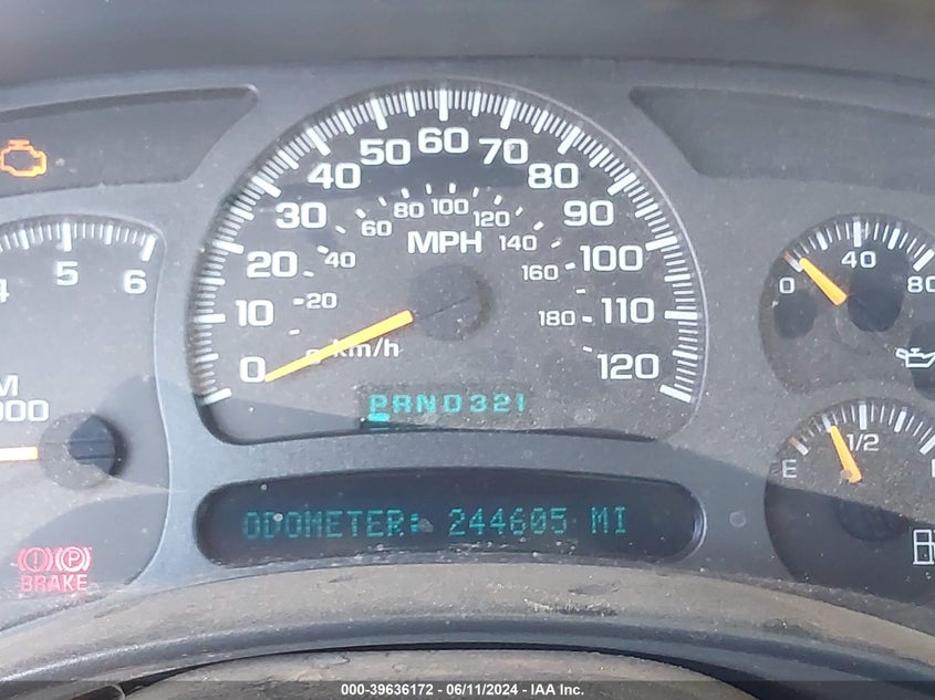 2004 Chevrolet Silverado C1500 VIN: 2GCEC19T341184988 Lot: 39636172