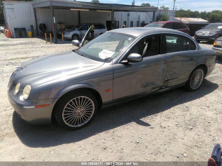 2005 Jaguar S-Type 4.2L V8 VIN: SAJWA01UX5HN30107 Lot: 39636177