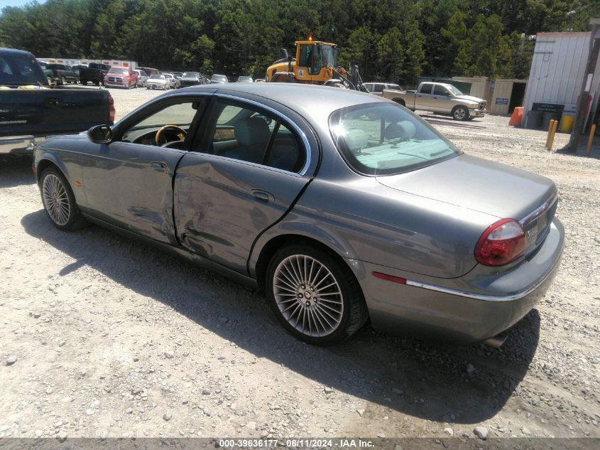 2005 Jaguar S-Type 4.2L V8 VIN: SAJWA01UX5HN30107 Lot: 39636177