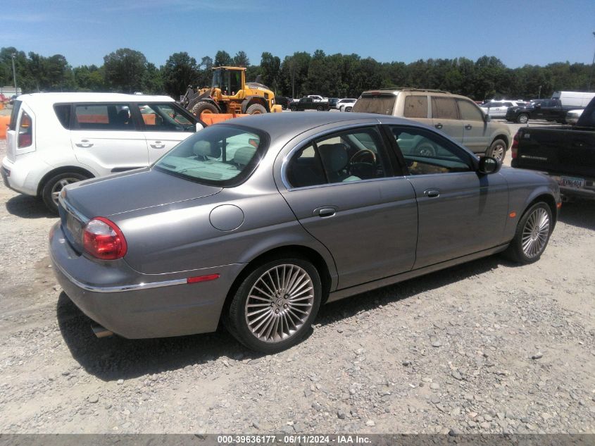 2005 Jaguar S-Type 4.2L V8 VIN: SAJWA01UX5HN30107 Lot: 39636177