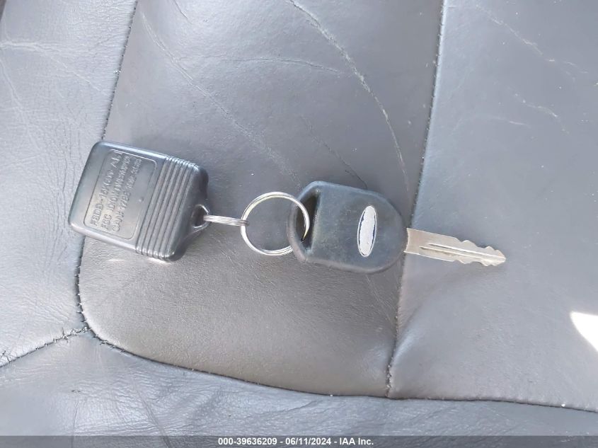 2001 Ford Explorer Sport Trac VIN: 1FMZU77E51UC63337 Lot: 39636209