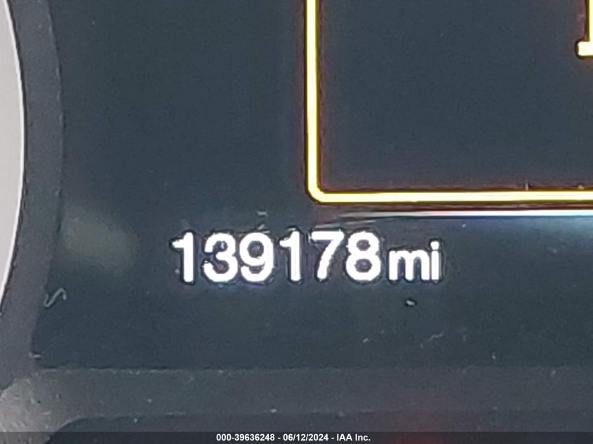 2017 Ford Expedition Xlt VIN: 1FMJU1HTXHEA08758 Lot: 39636248