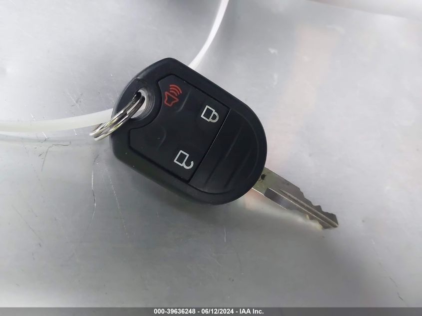 2017 Ford Expedition Xlt VIN: 1FMJU1HTXHEA08758 Lot: 39636248