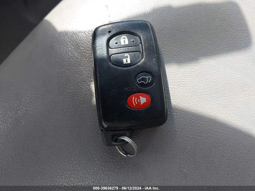 2010 Toyota Highlander Limited V6 VIN: 5TDDK3EH3AS023945 Lot: 39636279