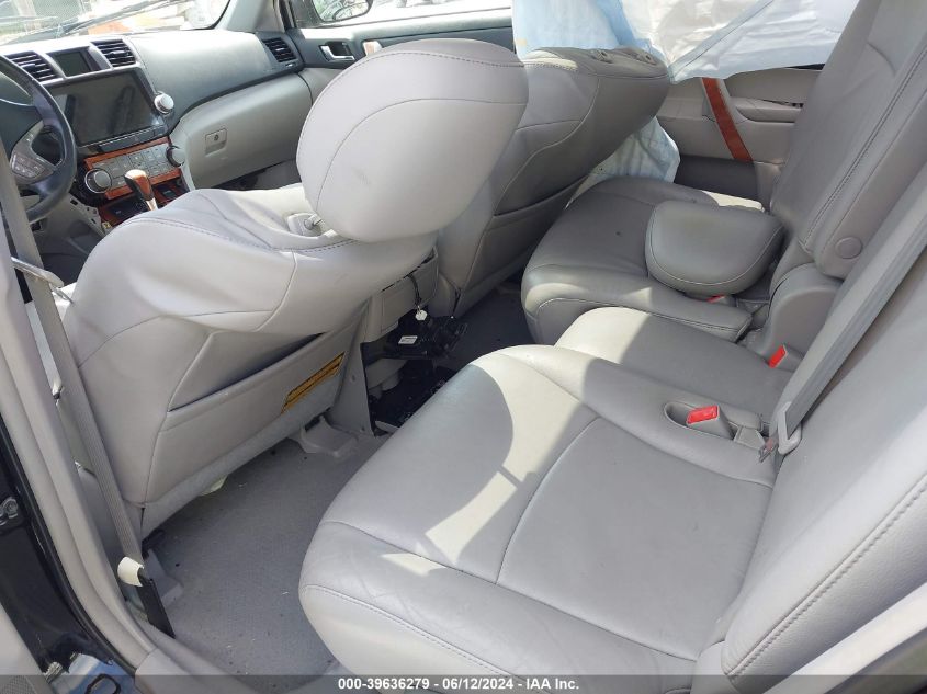 2010 Toyota Highlander Limited V6 VIN: 5TDDK3EH3AS023945 Lot: 39636279