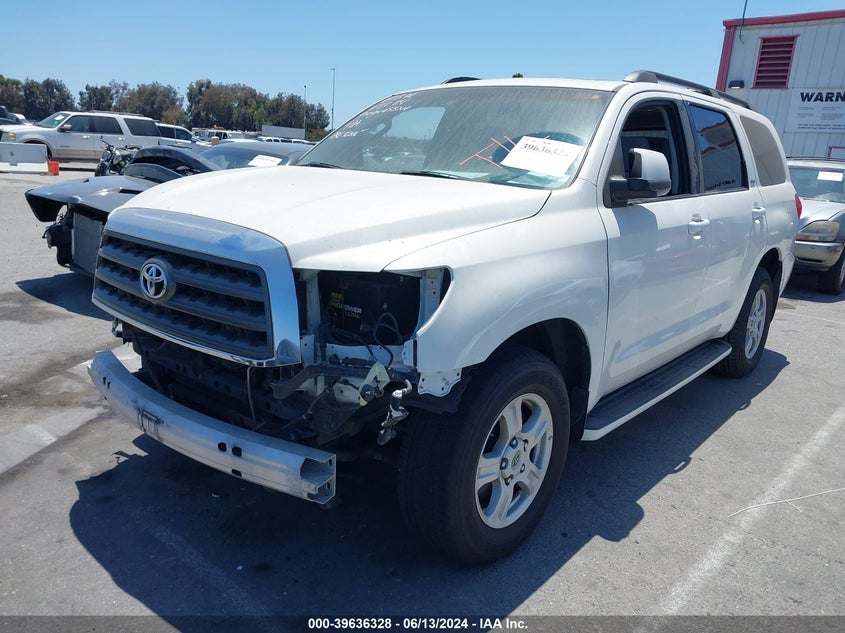 2010 Toyota Sequoia Sr5 4.6L V8 VIN: 5TDZM5G11AS002040 Lot: 39636328