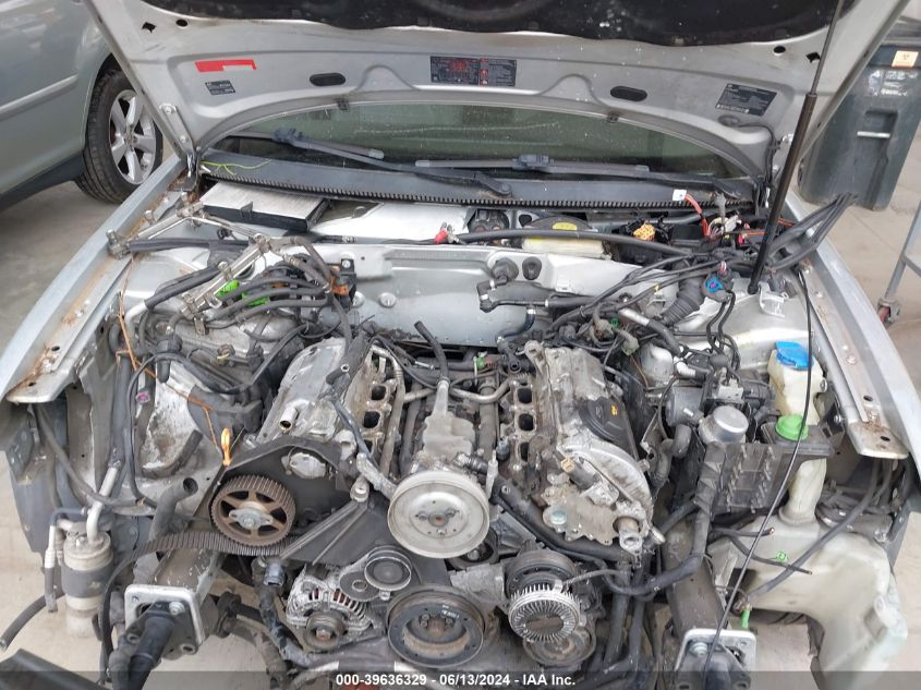 2003 Volkswagen Passat Glx VIN: WVWRH63B03P198381 Lot: 39636329