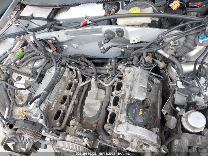 2003 Volkswagen Passat Glx VIN: WVWRH63B03P198381 Lot: 39636329