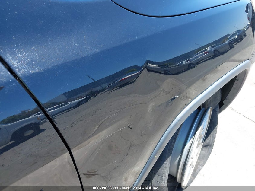 2017 Jeep Grand Cherokee Laredo 4X4 VIN: 1C4RJFAGXHC715073 Lot: 39636333