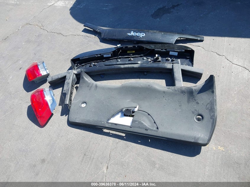 2014 Jeep Grand Cherokee Limited VIN: 1C4RJFBG3EC269276 Lot: 39636378