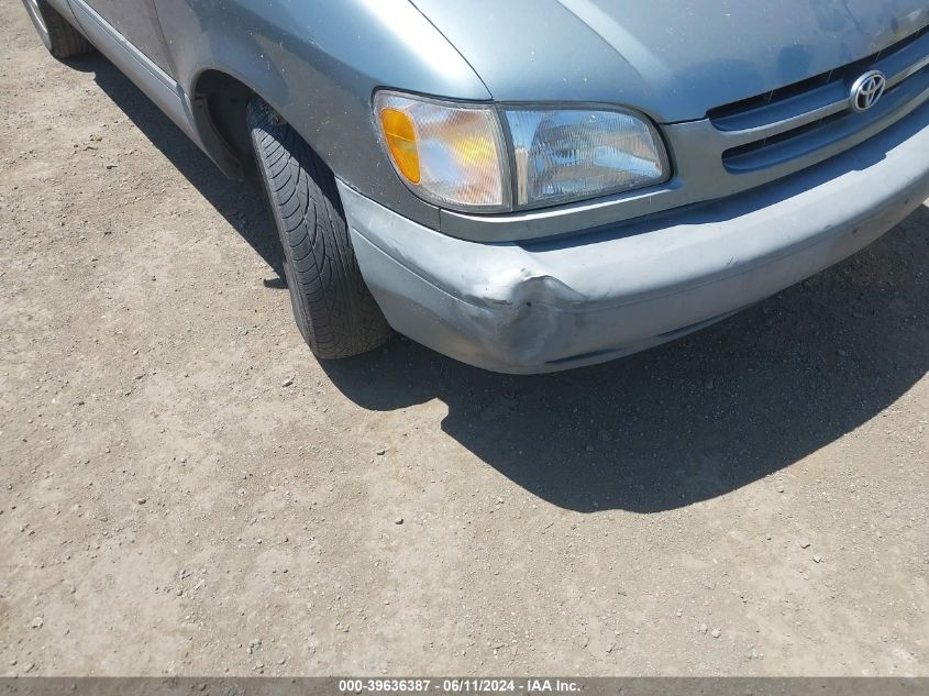 2000 Toyota Sienna Le VIN: 4T3ZF13C9YU193998 Lot: 39636387