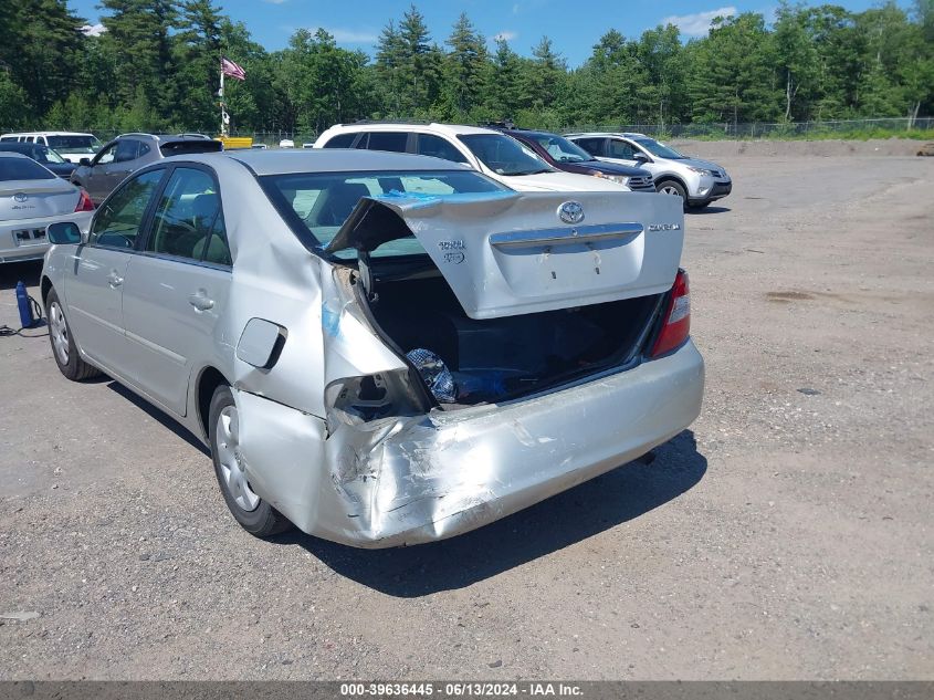 2004 Toyota Camry Le VIN: 4T1BE32K84U871880 Lot: 39636445