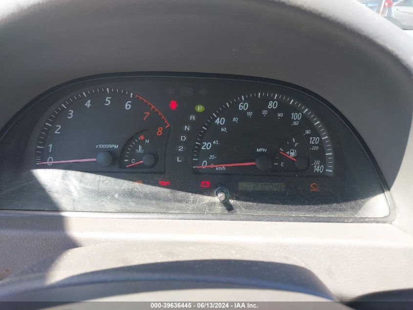 2004 Toyota Camry Le VIN: 4T1BE32K84U871880 Lot: 39636445