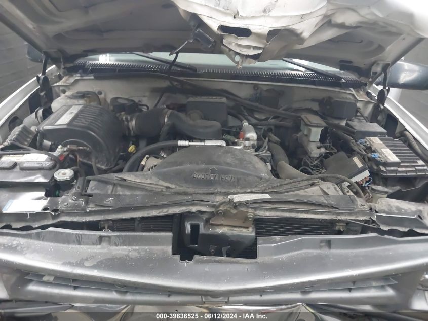 2000 Chevrolet C2500 VIN: 1GCGC24R8YR167224 Lot: 39636525