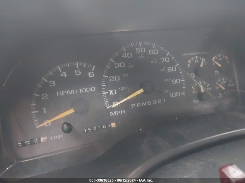 2000 Chevrolet C2500 VIN: 1GCGC24R8YR167224 Lot: 39636525