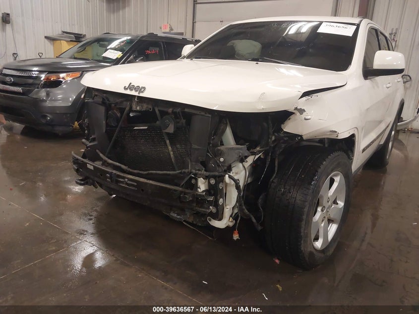 2011 Jeep Grand Cherokee Laredo VIN: 1J4RR4GG3BC738149 Lot: 39636567